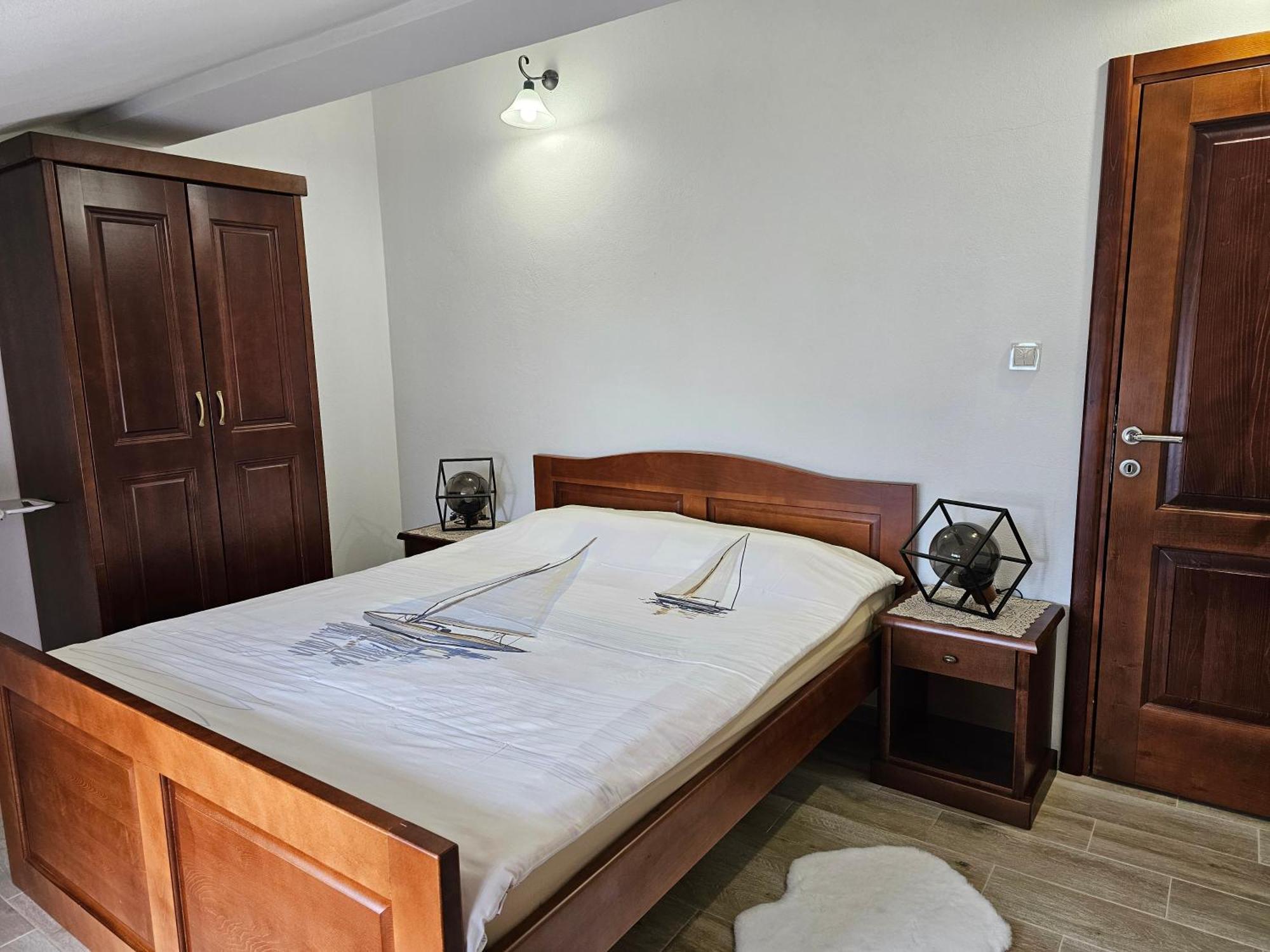 Apartments Nadja Kotor Exterior photo
