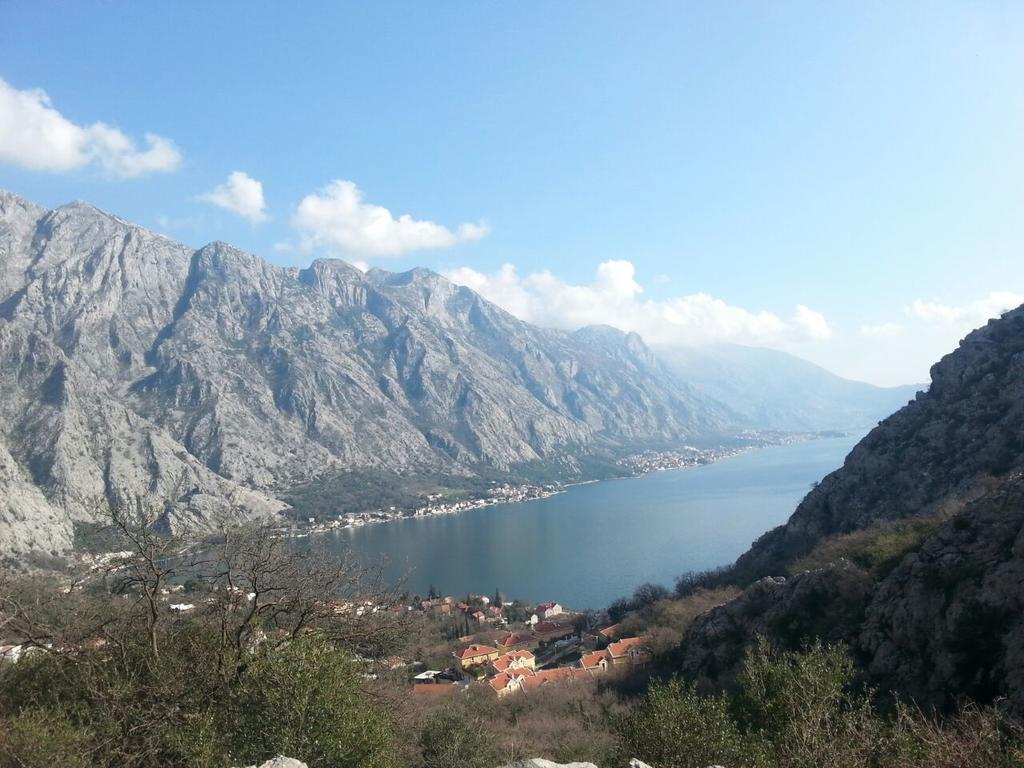 Apartments Nadja Kotor Exterior photo